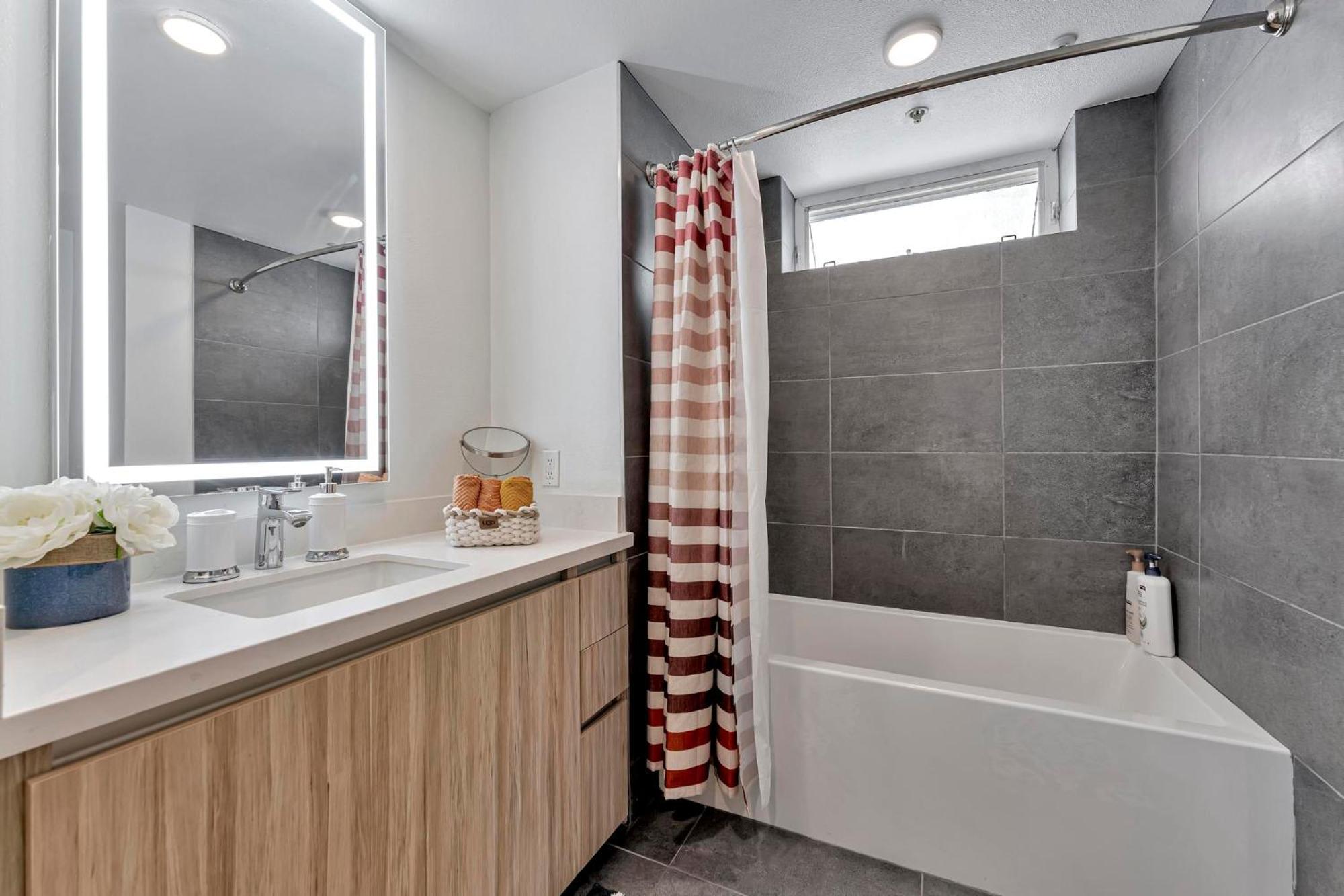 7 Large Down Town Santa Monica Apartment Los Angeles Esterno foto