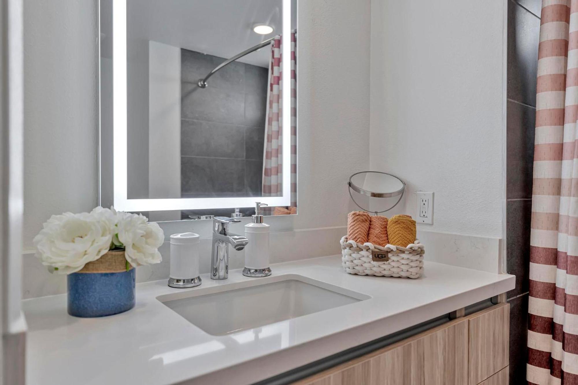7 Large Down Town Santa Monica Apartment Los Angeles Esterno foto